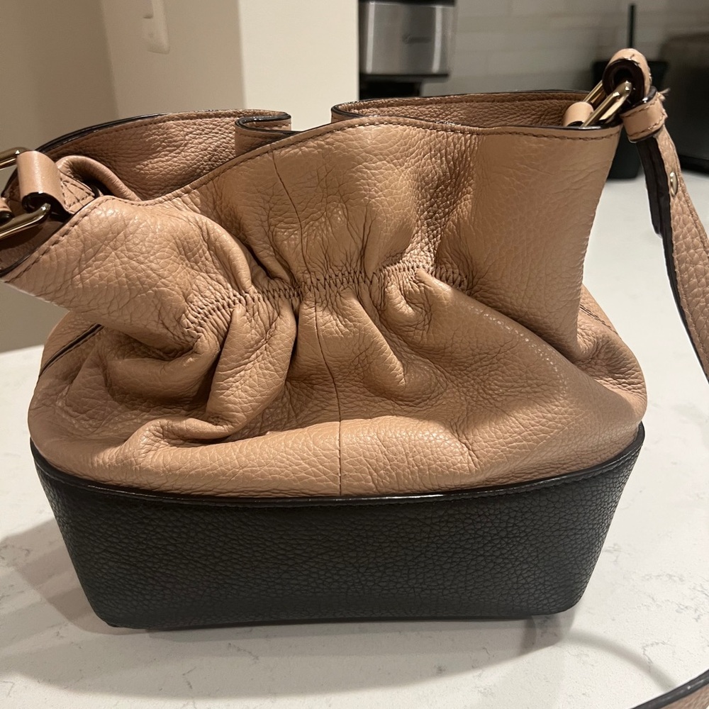 KATE SPADE ♠️ BAG 💼 - Picture 5 of 9